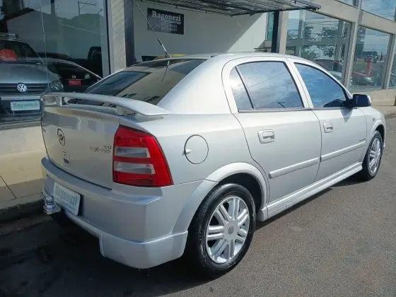 CHEVROLET ASTRA 2.0 MPFI ELEGANCE 8V FLEX 4P MANUAL