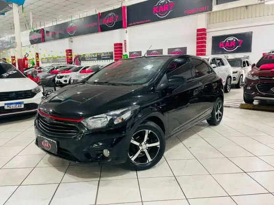 CHEVROLET ONIX 1.4 MPFI LT 8V FLEX 4P MANUAL CHEVROLET ONIX 1.4 MPFI LT 8V FLEX 4P MANUAL