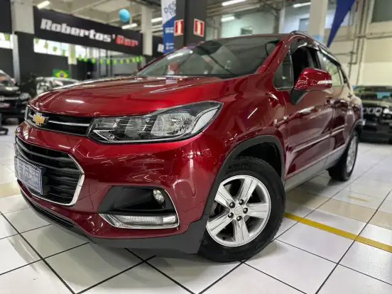 CHEVROLET-TRACKER-2017