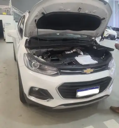 CHEVROLET-TRACKER-2018