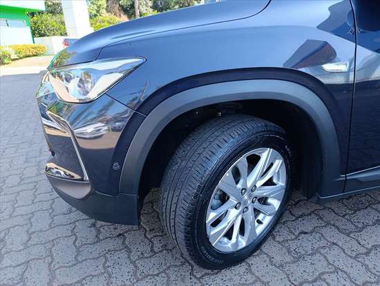 CHEVROLET-TRACKER-2023