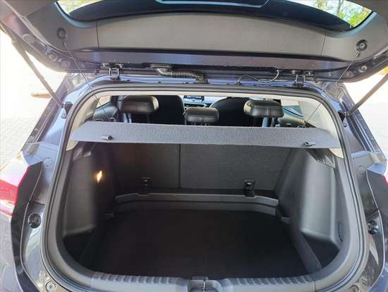 CHEVROLET-TRACKER-2023
