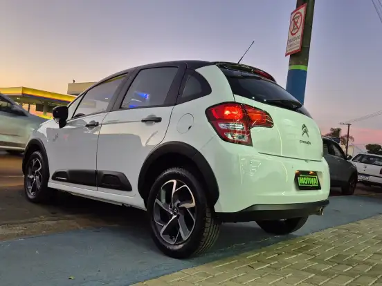 CITROËN-C3-1.6 VTI 120 FLEX URBAN TRAIL EAT6 CITROËN-C3-2018