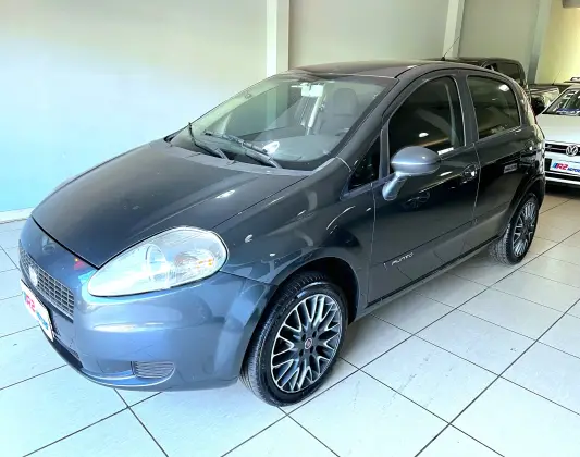 FIAT PUNTO 1.4 ATTRACTIVE 8V FLEX 4P MANUAL FIAT PUNTO 1.4 ATTRACTIVE 8V FLEX 4P MANUAL