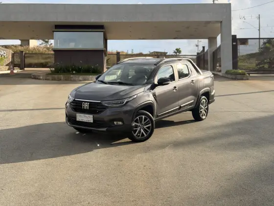 FIAT STRADA 1.3 FIREFLY FLEX VOLCANO CD CVT FIAT STRADA 1.3 FIREFLY FLEX VOLCANO CD CVT