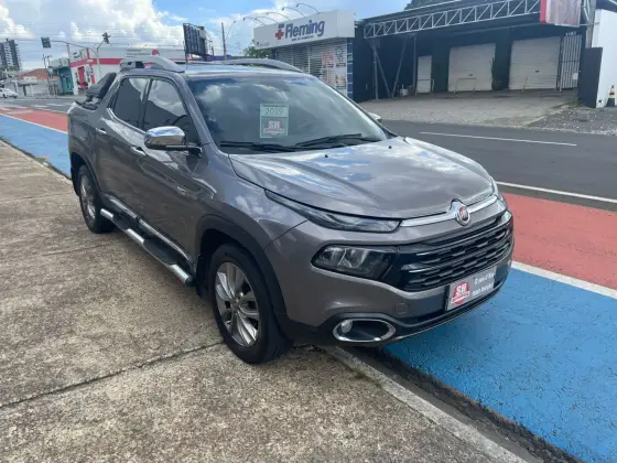 FIAT TORO 2.0 16V TURBO DIESEL RANCH 4WD AT9