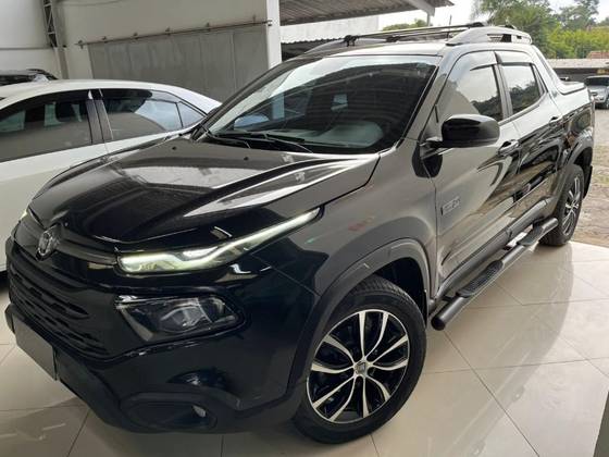 FIAT TORO 2.0 16V TURBO DIESEL ULTRA 4WD AT9