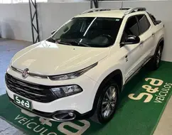 FIAT TORO 2.4 16V MULTIAIR FLEX VOLCANO AT9 FIAT TORO 2.4 16V MULTIAIR FLEX VOLCANO AT9