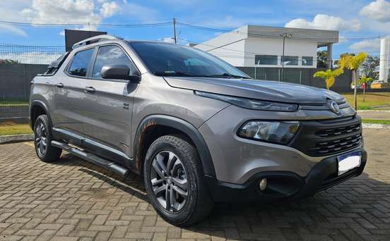 FIAT-TORO-2020