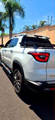 FIAT-TORO-2021