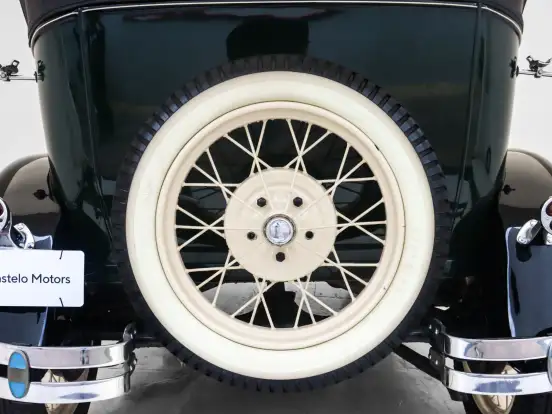 FORD-A-4 CILINDROS BIGODE PARTIDA NO PÉ CAPOTA DE LONA 2P GASOLINA MANUAL FORD-A-1931