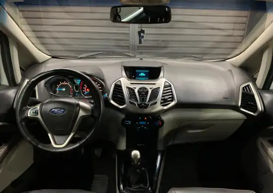 FORD-ECOSPORT-2013