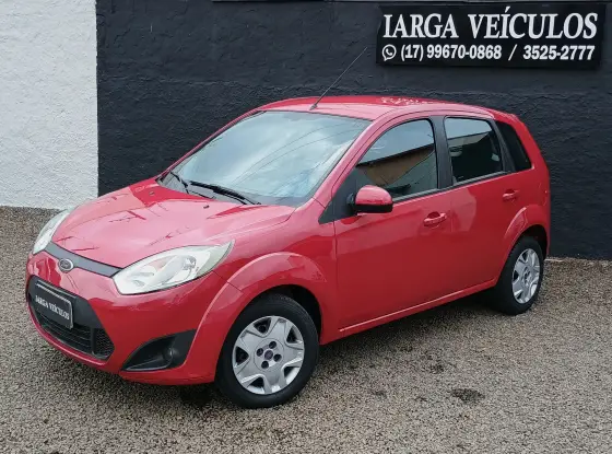 FORD FIESTA 1.0 ROCAM HATCH 8V FLEX 4P MANUAL FORD FIESTA 1.0 ROCAM HATCH 8V FLEX 4P MANUAL