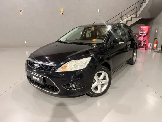 FORD FOCUS 2.0 GLX 16V FLEX 4P MANUAL