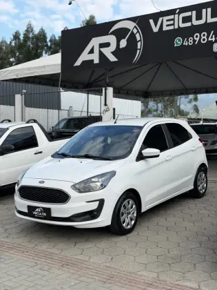 FORD KA 1.0 TI-VCT FLEX SE PLUS MANUAL FORD KA 1.0 TI-VCT FLEX SE PLUS MANUAL