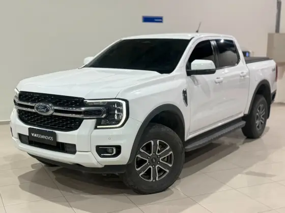 FORD RANGER 3.0 V6 TURBO DIESEL CD XLT 4X4 AUTOMÁTICO FORD RANGER 3.0 V6 TURBO DIESEL CD XLT 4X4 AUTOMÁTICO