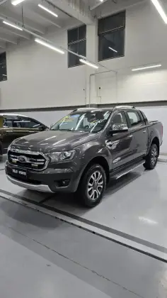 FORD RANGER 3.2 LIMITED 4X4 CD 20V DIESEL 4P AUTOMÁTICO