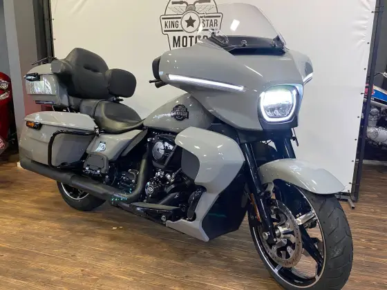 HARLEY-DAVIDSON STREET GLIDE ULTRA HARLEY-DAVIDSON STREET GLIDE ULTRA