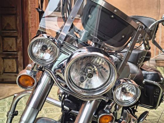 HARLEY-DAVIDSON SOFTAIL HERITAGE CLASSIC 