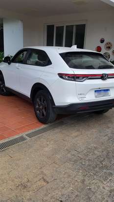 HONDA-HR-V-2023