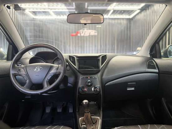 HYUNDAI-HB20-2014
