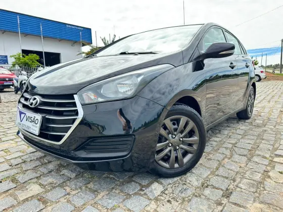 HYUNDAI HB20S 1.0 COMFORT PLUS 12V FLEX 4P MANUAL