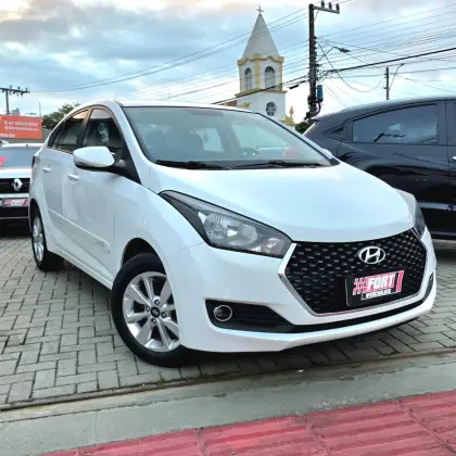 HYUNDAI HB20S 1.6 STYLE 16V FLEX 4P AUTOMÁTICO HYUNDAI HB20S 1.6 STYLE 16V FLEX 4P AUTOMÁTICO
