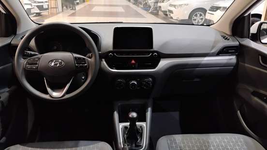 HYUNDAI-HB20S-2023