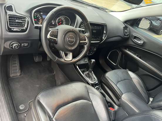 JEEP-COMPASS-2.0 16V FLEX LIMITED AUTOMÁTICO JEEP-COMPASS-2020