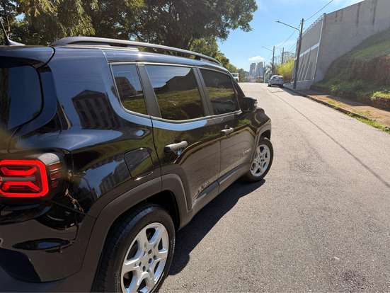 JEEP-RENEGADE-2023