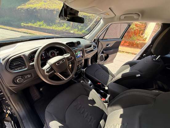 JEEP-RENEGADE-2023