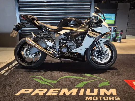 KAWASAKI NINJA ZX-6R KAWASAKI NINJA ZX-6R