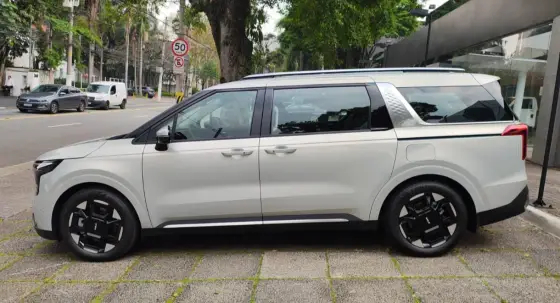 KIA CARNIVAL 1.6 TGDI HEV EX AUTOMÁTICO
