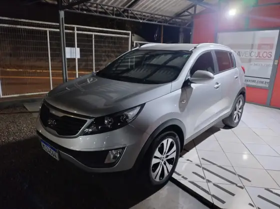 KIA SPORTAGE 2.0 LX 4X2 16V GASOLINA 4P MANUAL KIA SPORTAGE 2.0 LX 4X2 16V GASOLINA 4P MANUAL