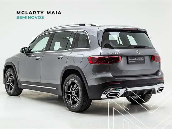 MERCEDES-BENZ-GLB 220-2.0 MHEV AMG LINE 4MATIC 8G-DCT MERCEDES-BENZ-GLB 220-2025