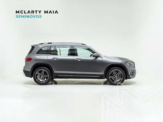 MERCEDES-BENZ-GLB 220-2.0 MHEV AMG LINE 4MATIC 8G-DCT MERCEDES-BENZ-GLB 220-2025