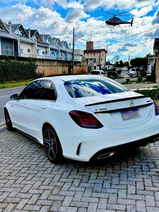 MERCEDES-BENZ C 300 2.0 CGI GASOLINA SPORT 9G-TRONIC