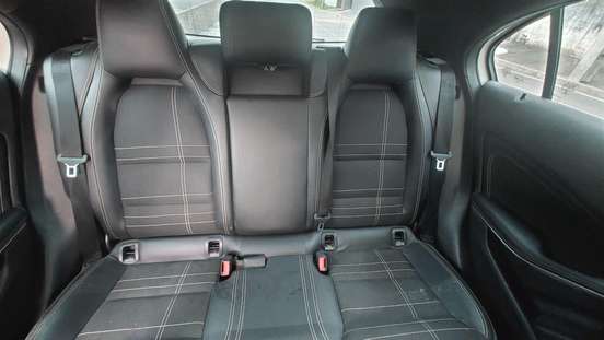 MERCEDES-BENZ-CLASSE A-1.6 200 TURBO URBAN GASOLINA 4P AUTOMATIZADO MERCEDES-BENZ-CLASSE A-2013