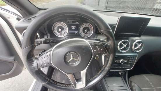 MERCEDES-BENZ-CLASSE A-1.6 200 TURBO URBAN GASOLINA 4P AUTOMATIZADO MERCEDES-BENZ-CLASSE A-2013