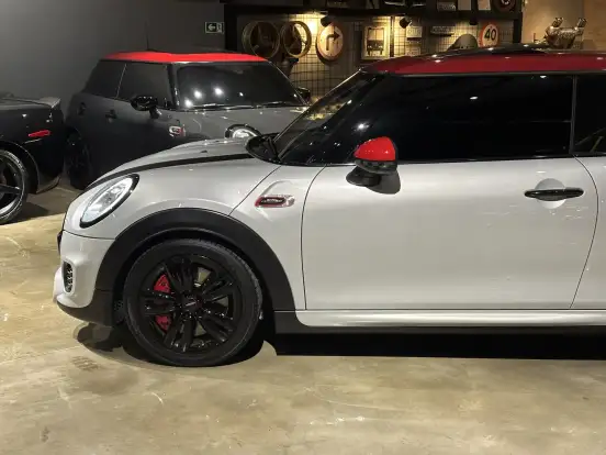 MINI-COOPER-2.0 JOHN COOPER WORKS 16V TURBO GASOLINA 2P AUTOMATICO MINI-COOPER-2017