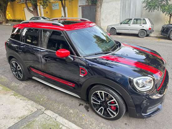MINI-COUNTRYMAN-2021