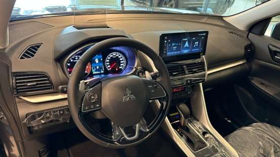 MITSUBISHI-ECLIPSE CROSS-1.5 MIVEC TURBO GASOLINA HPE CVT MITSUBISHI-ECLIPSE CROSS-2026