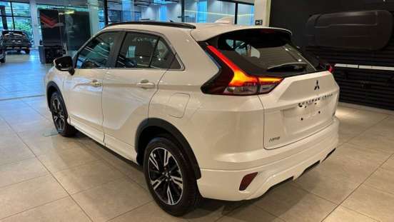 MITSUBISHI-ECLIPSE CROSS-1.5 MIVEC TURBO GASOLINA HPE CVT MITSUBISHI-ECLIPSE CROSS-2026