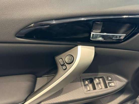 MITSUBISHI-ECLIPSE CROSS-1.5 MIVEC TURBO GASOLINA HPE CVT MITSUBISHI-ECLIPSE CROSS-2026