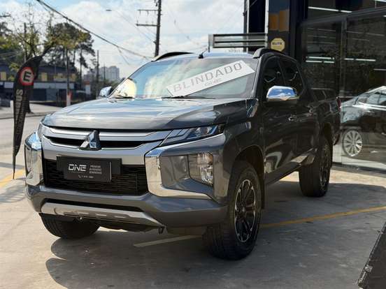 MITSUBISHI-L200 TRITON-2023