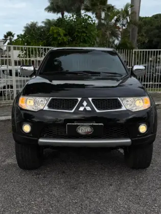 MITSUBISHI L200 TRITON 3.2 HPE 4X4 CD 16V TURBO INTERCOOLER DIESEL 4P AUTOMÁTICO