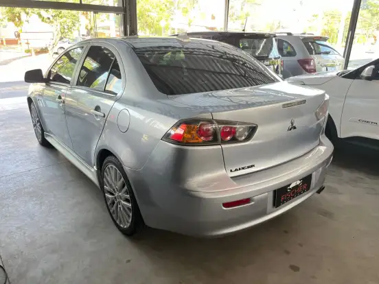 MITSUBISHI-LANCER-2.0 CVT 16V GASOLINA 4P AUTOMÁTICO MITSUBISHI-LANCER-2015