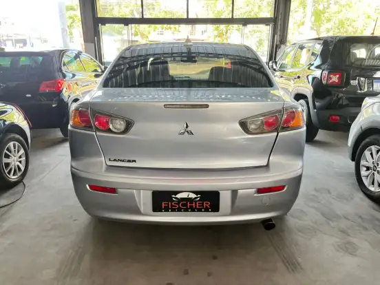 MITSUBISHI-LANCER-2015