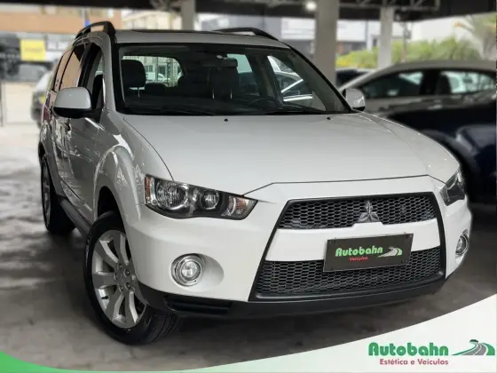 MITSUBISHI OUTLANDER 2.0 16V GASOLINA 4P AUTOMÁTICO MITSUBISHI OUTLANDER 2.0 16V GASOLINA 4P AUTOMÁTICO