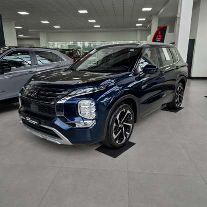 MITSUBISHI-OUTLANDER-2025